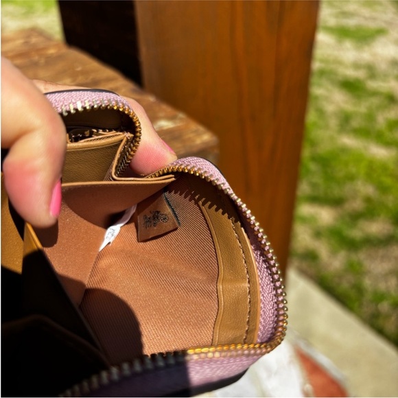 Coach Cream and Pink Floral Wallet NWOT - Picture 10 of 12